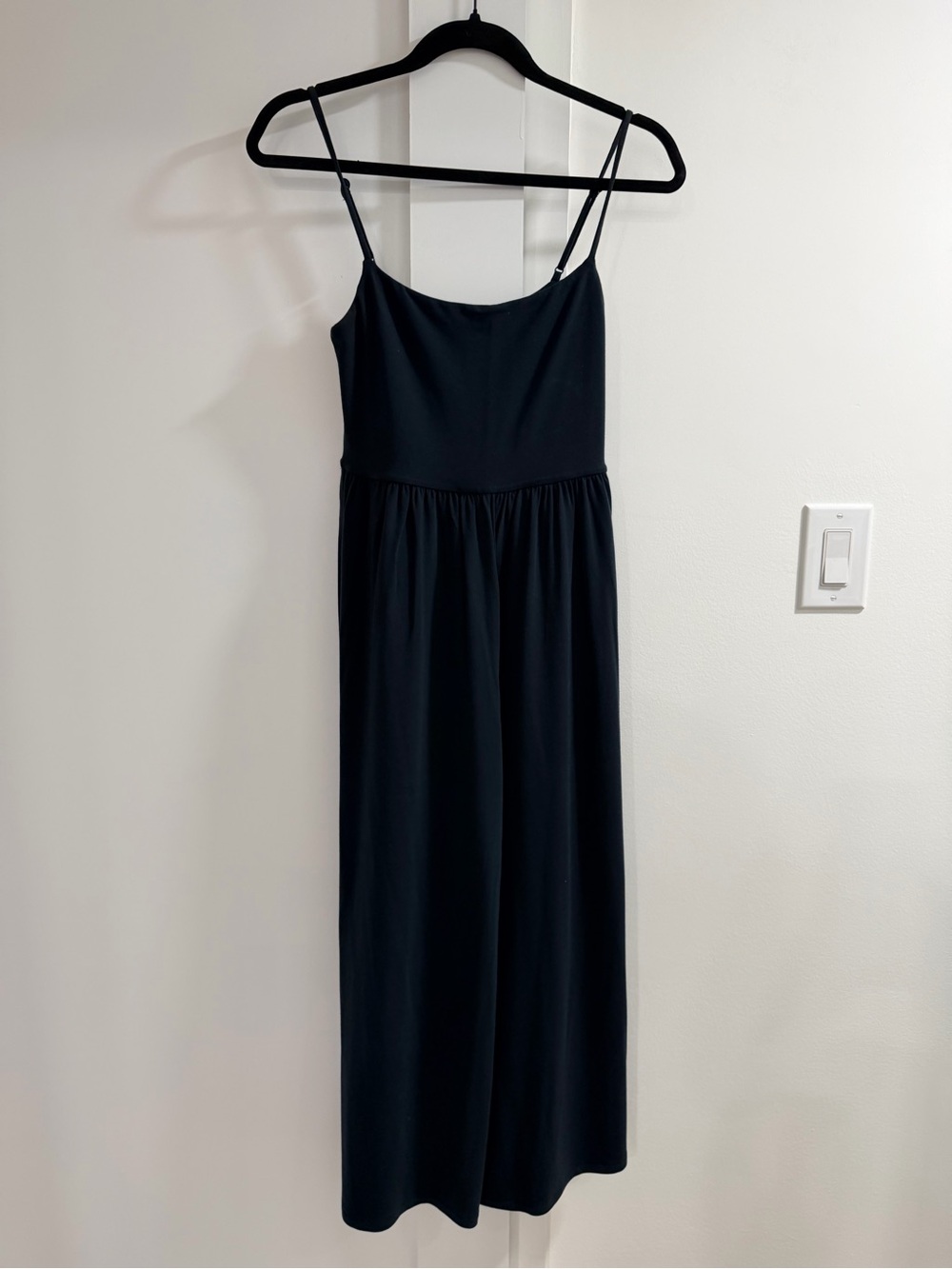 Aritzia Wilfred Jumpsuit black Small